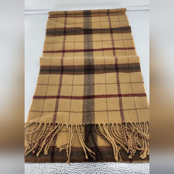 Longaberger Scarf NWT - Picture 1 of 2